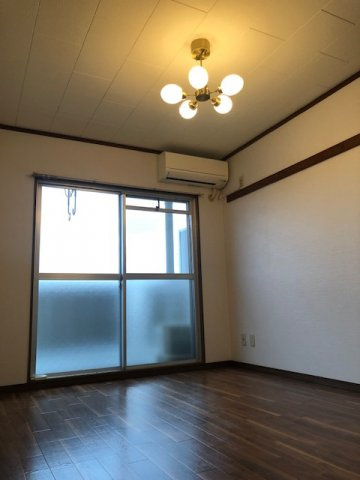 フェイヴァリト西添