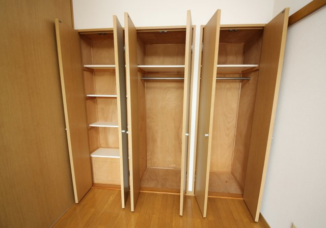 カネヒビルの収納