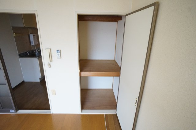 バルセローラの収納