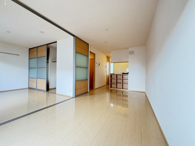 アムールⅡの居間・リビング