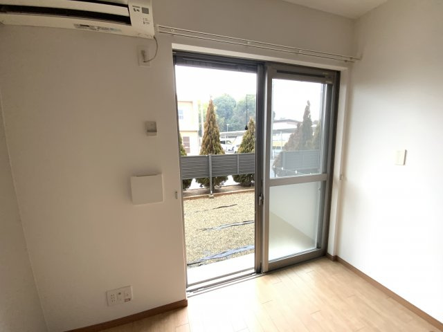 ルミエール白河 Bの庭
