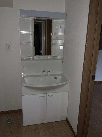 ルミエール白河 Bの独立洗面台