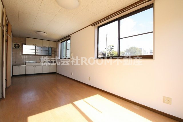 メゾン北原の居間・リビング|おしゃれな居間です