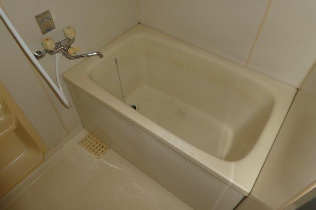 セジュールオークＢの浴室