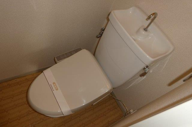 セジュールオークＢのトイレ|ウォシュレット