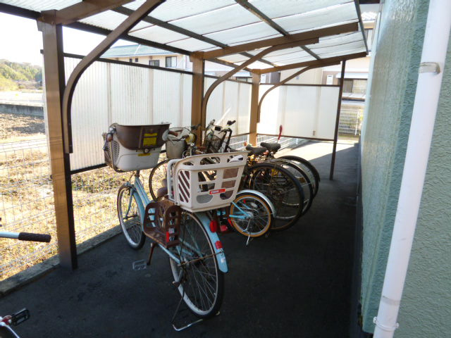 セジュールオークＢのその他共用部分|自転車置き場