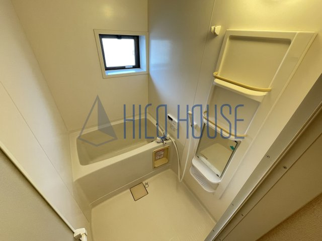 ハイカムール・シアンの浴室