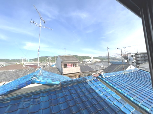 サン・タウン雁屋北町Ⅱの展望|■東側は山が見える眺望です♪♪