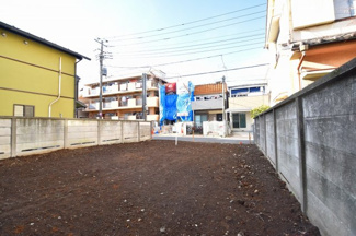 【外観】 | 現地見学や資料請求などお気軽にお問合せ下さい。
周辺環境とあわせて現地もご案内致します。