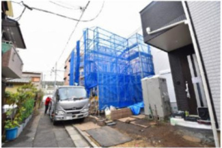 【前面道路含む現地写真】 | 現地見学や資料請求などお気軽にお問合せ下さい。
周辺環境とあわせて現地もご案内致します。