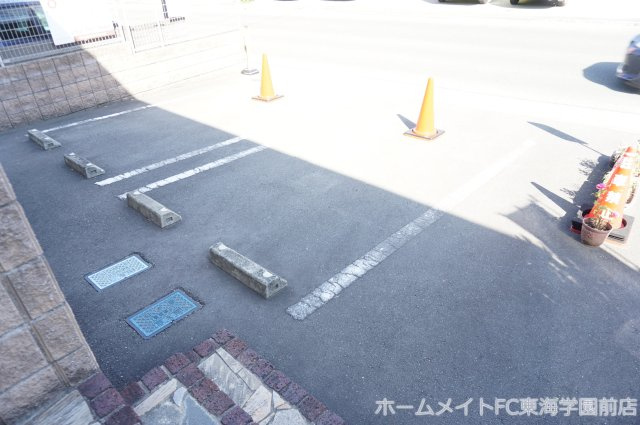 熊本市北区龍田陳内４丁目のアパートの駐車場