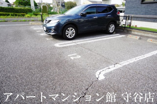 【駐車場】