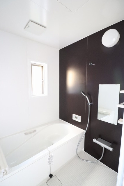 神田貸家の浴室