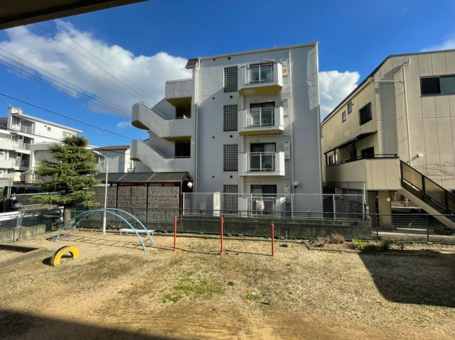 名谷農住団地F棟の展望