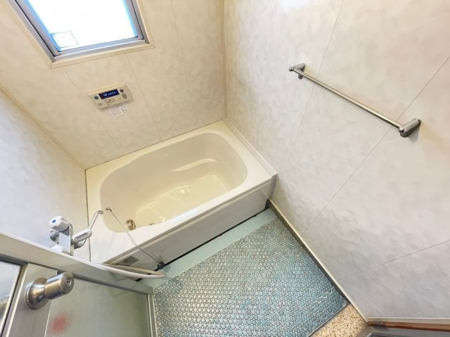 名谷農住団地F棟の浴室