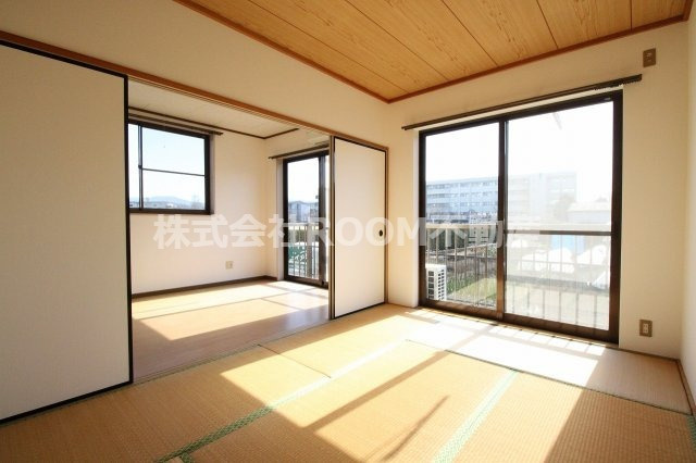 メゾン北原の和室|明るい和室です