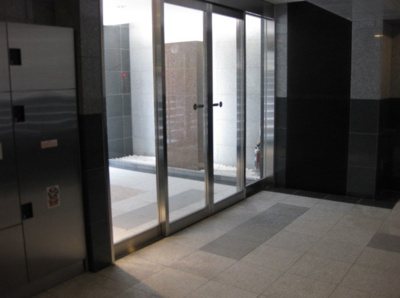 【エントランス】 | ル・リオン菊川Ⅱ