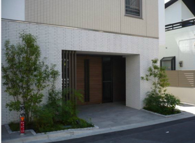 【エントランス】 | BREEZE TERRACE