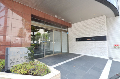 【エントランス】 | ガラ・ステーション岩本町North