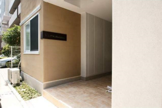 【エントランス】