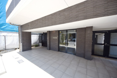 【エントランス】 | スパシエトラッド両国