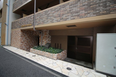 【エントランス】 | トーシンフェニックス日本橋三越前