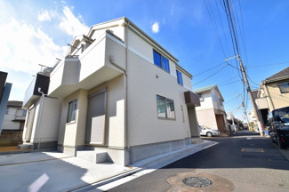 【前面道路含む現地写真】 | 現地見学や資料請求などお気軽にお問合せ下さい。
周辺環境とあわせて現地もご案内致します。