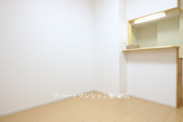 アンカンシェルヒルズⅡの居間・リビング