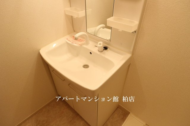 アンカンシェルヒルズⅡの独立洗面台