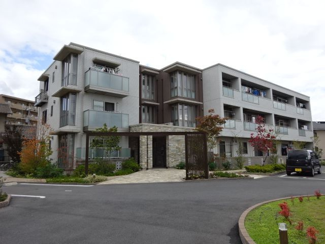 倉敷市川入の賃貸マンションの外観
