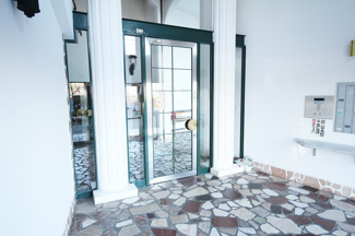 【エントランス】 | 琵琶湖アーバンリゾートⅠ番館