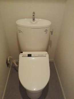 【トイレ】 | ラグジュアリーアパートメント三ノ輪