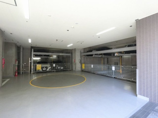 【駐車場】 | 機械式駐車場です。