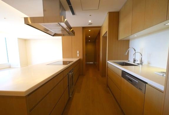 千代田区平河町２丁目の賃貸マンション