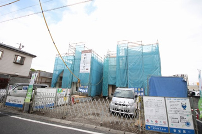 【外観】 | 戸ヶ崎2丁目2棟現場　南道路　1号棟