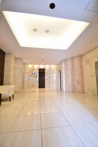 スプランディッド難波Ⅱのロビー