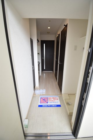 スプランディッド難波Ⅱの玄関