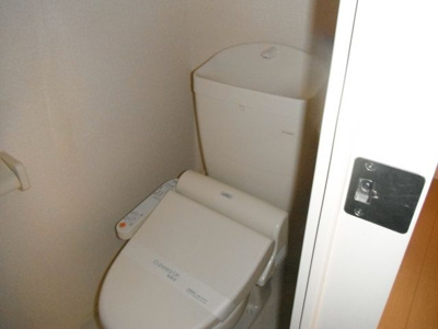 【トイレ】 | オーリーＢフラット | 温水洗浄便座です。