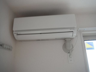 【設備】 | オーリーＢフラット | エアコン完備