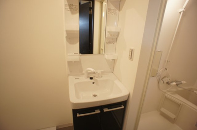 【独立洗面台】 | エステイトＥ長吉川辺