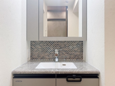 【洗面所】 | est Largo KOMAZAWAⅡ