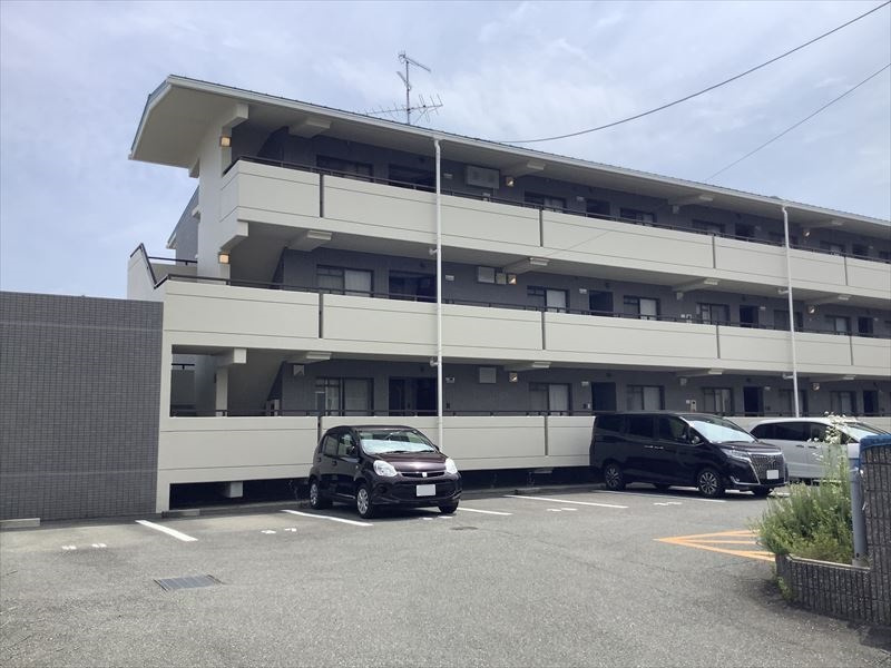 箕面市新稲７丁目の賃貸マンションの外観