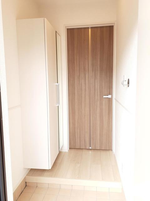 スリジエの玄関
