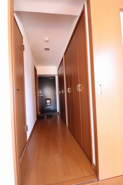 メゾンドフォンテヌのその他|廊下