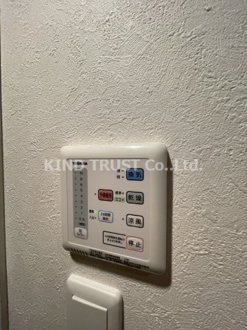 FUKUE BLD　松ヶ枝町の浴室|浴室乾燥機完備です