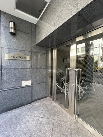 FUKUE BLD　松ヶ枝町のエントランス|毎日通るエントランスはこのようになっています
