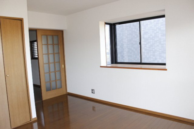 【洋室】 | ブリーズ・ヒル