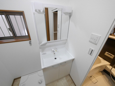 【独立洗面台】 | 鈴蘭台南町2丁目リノベーション中古戸建