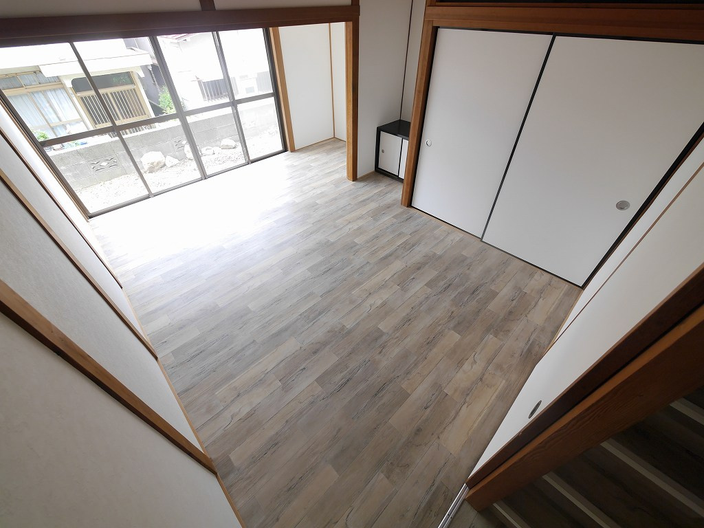 鈴蘭台南町2丁目中古戸建（リノベーション）の洋室