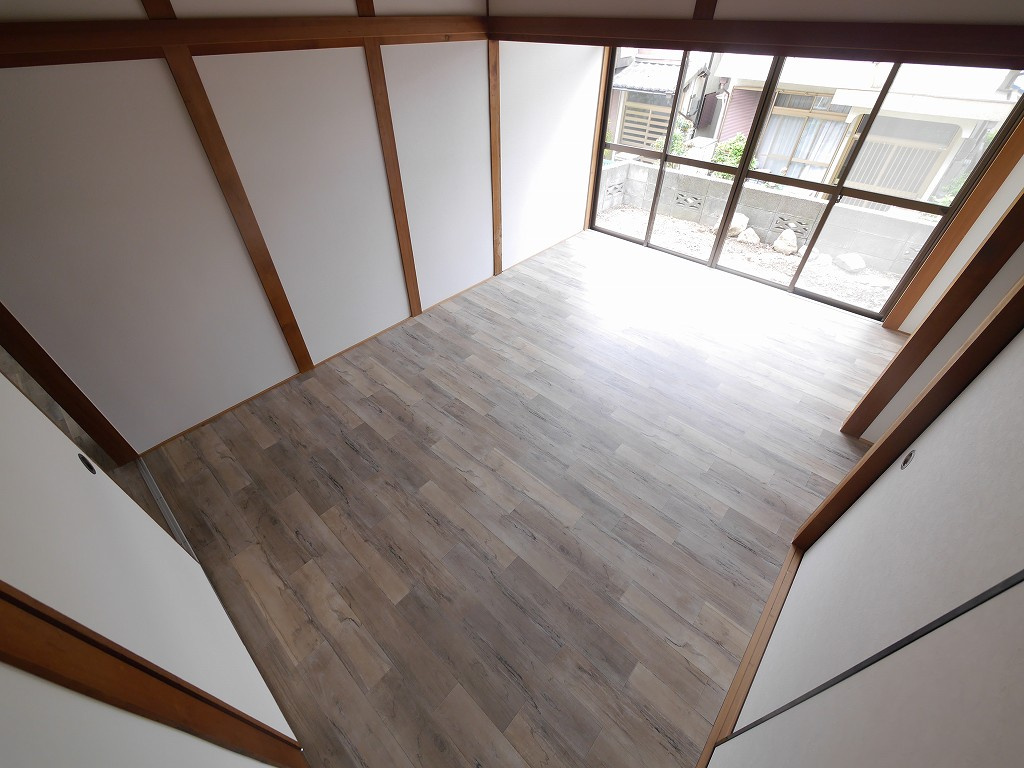 鈴蘭台南町2丁目中古戸建（リノベーション）の洋室